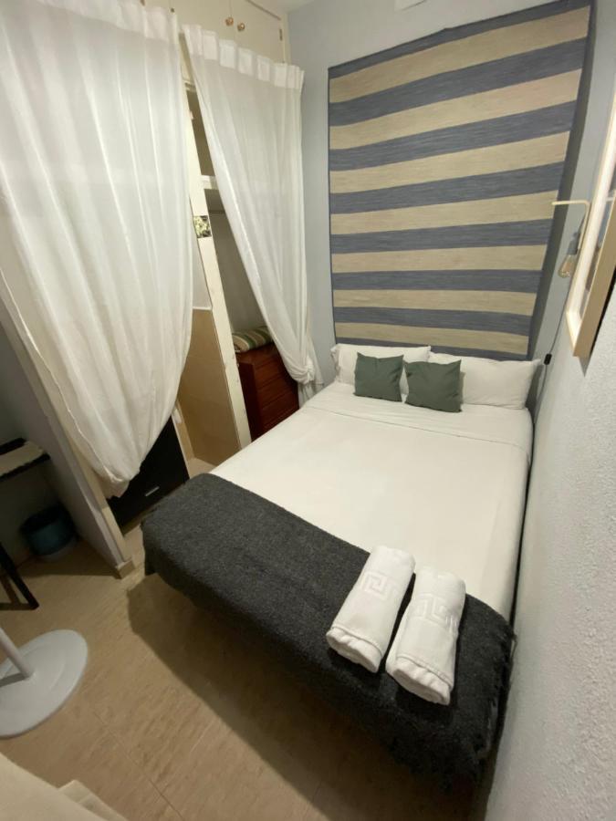 Center Madrid Habitaciones Luaran gambar