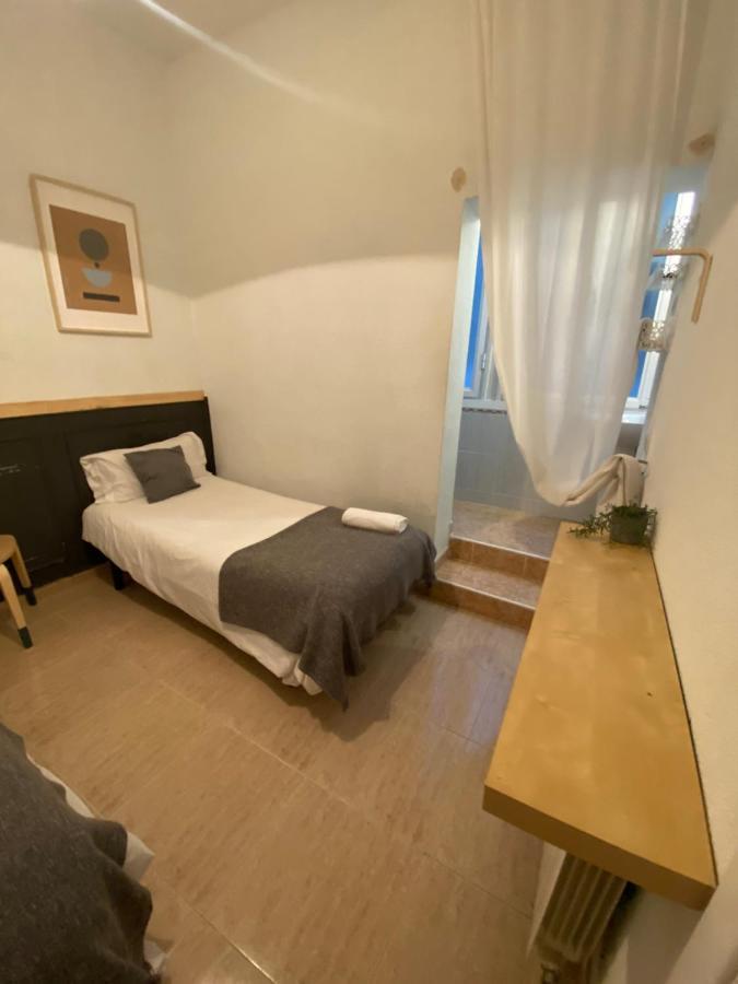 Center Madrid Habitaciones Luaran gambar